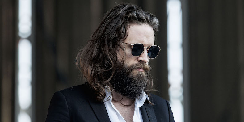 Father John Misty выпустил заглавную песню нового альбома Pure Comedy