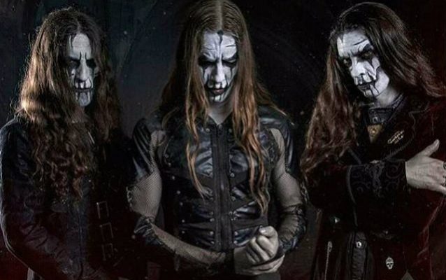 Голландский политик атаковал Carach Angren