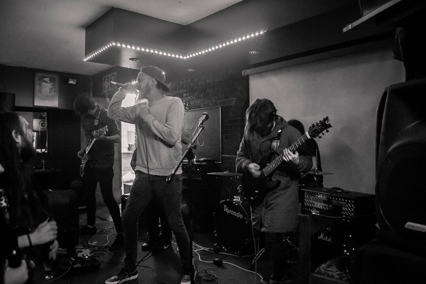 Feed The Beneath выпустили дебютный сингл Malignant