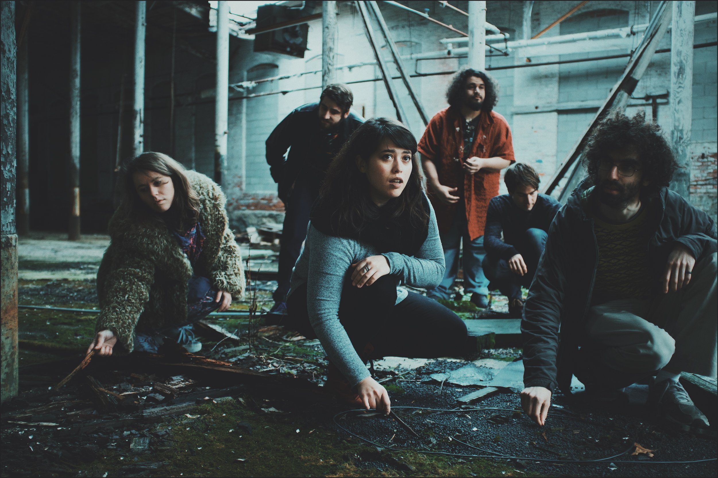 Новый клип BENT KNEE — Boxes
