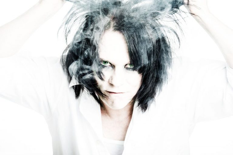 Новый клип LIZZY BORDEN — Obsessed With You