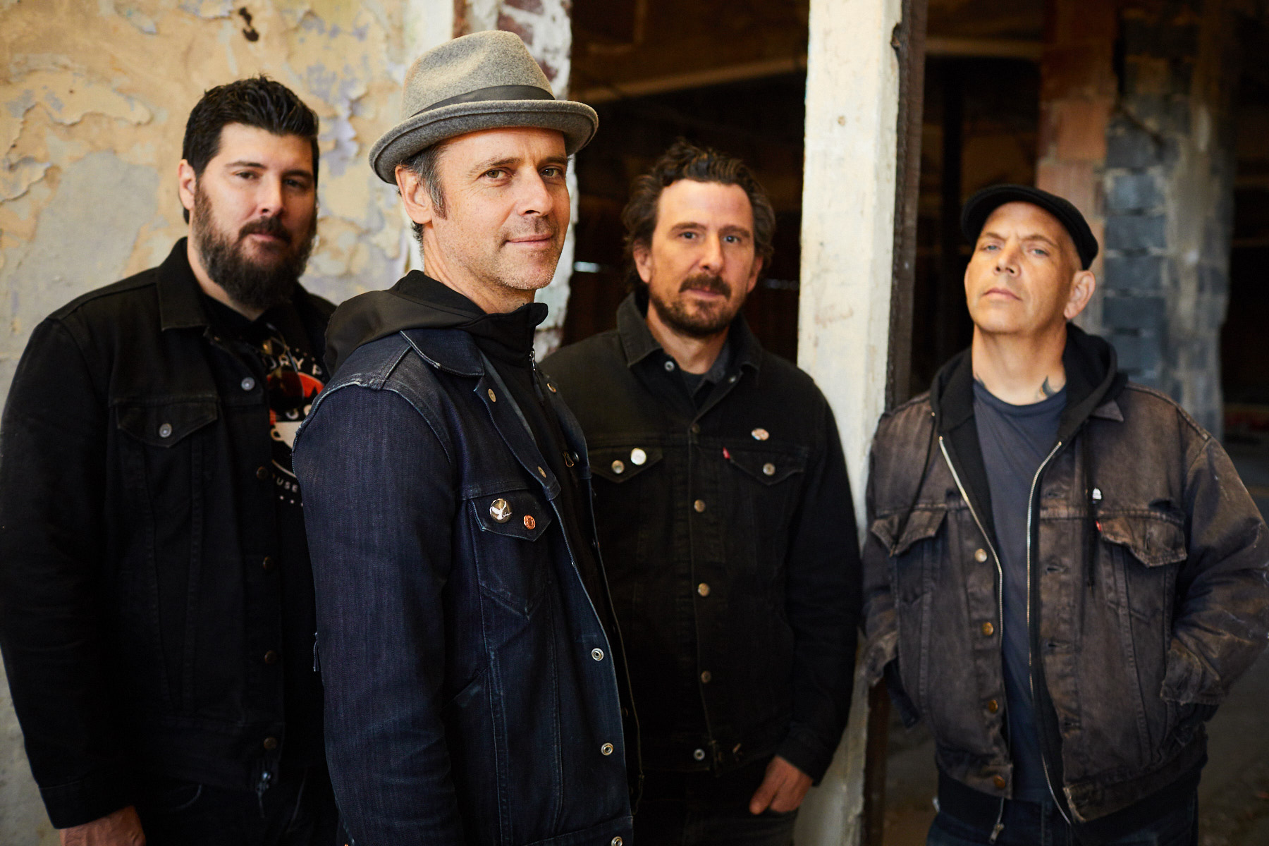 Новый сингл THE BOUNCING SOULS — Favorite Everything с альбома Crucial Moments
