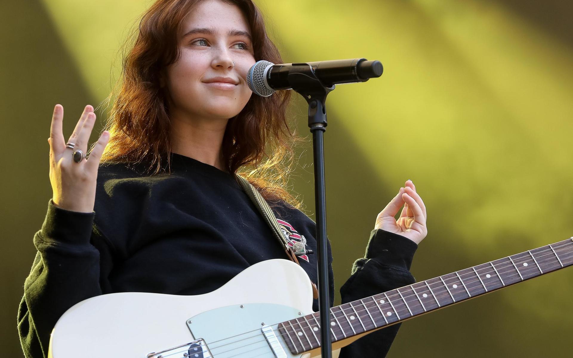 Новый альбом CLAIRO — Immunity (2019)