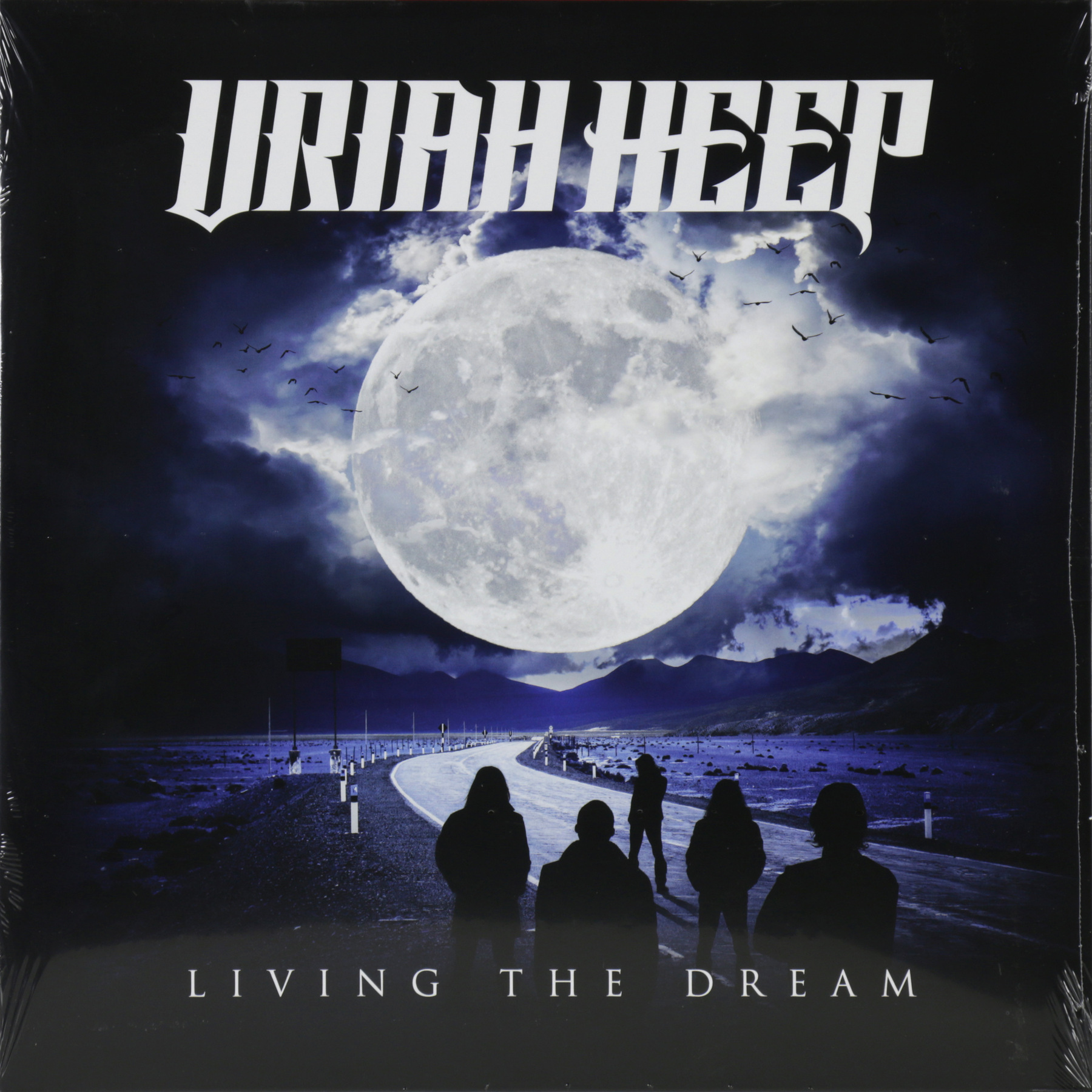 URIAH HEEP выпустили новый альбом Living The Dream