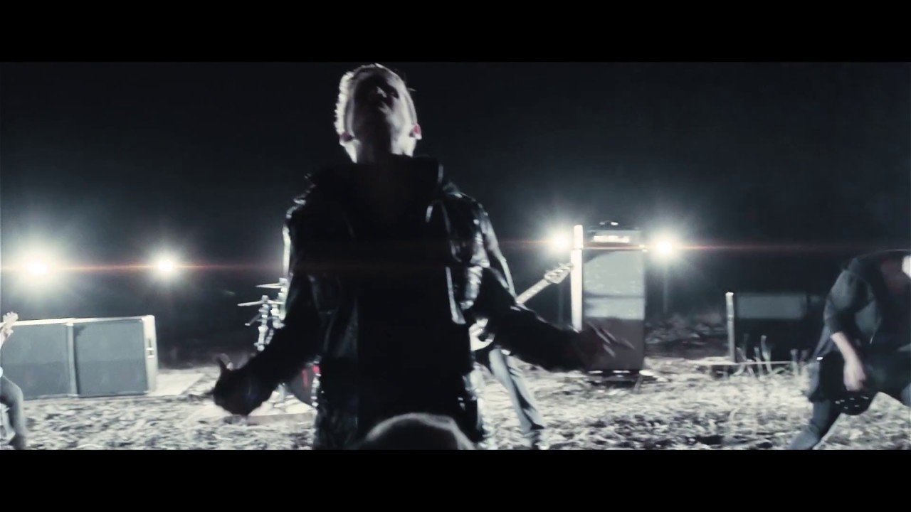 Last One Alive выпустили сингл Revolve и видео Kiss The Ground